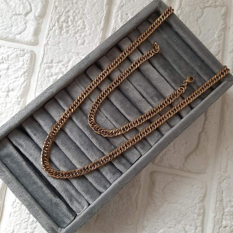 ست کارتیر | گردنبند و دستبند کارتیر استیل (طلایی و نقرهای)کد۴۶۳