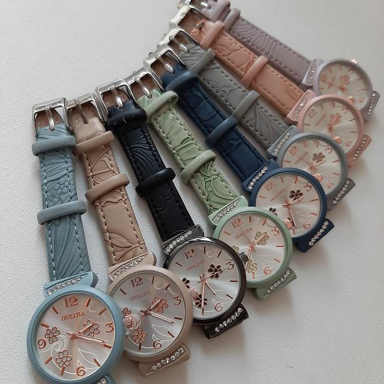 ساعت زنانه بند چرمی طرح گل|کد۴۹۷ - تصویر 2